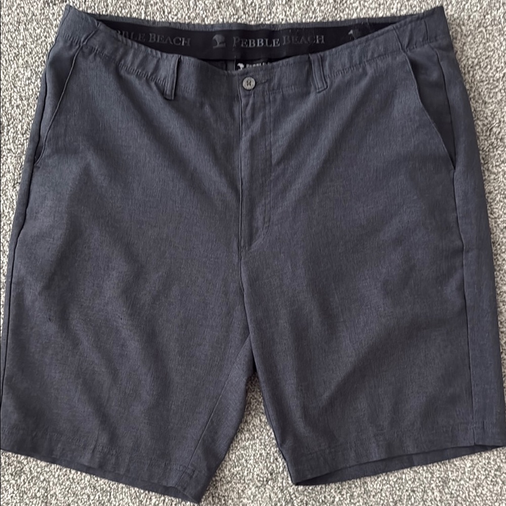 Pebble Beach Gray Flat Front Shorts Casual Style